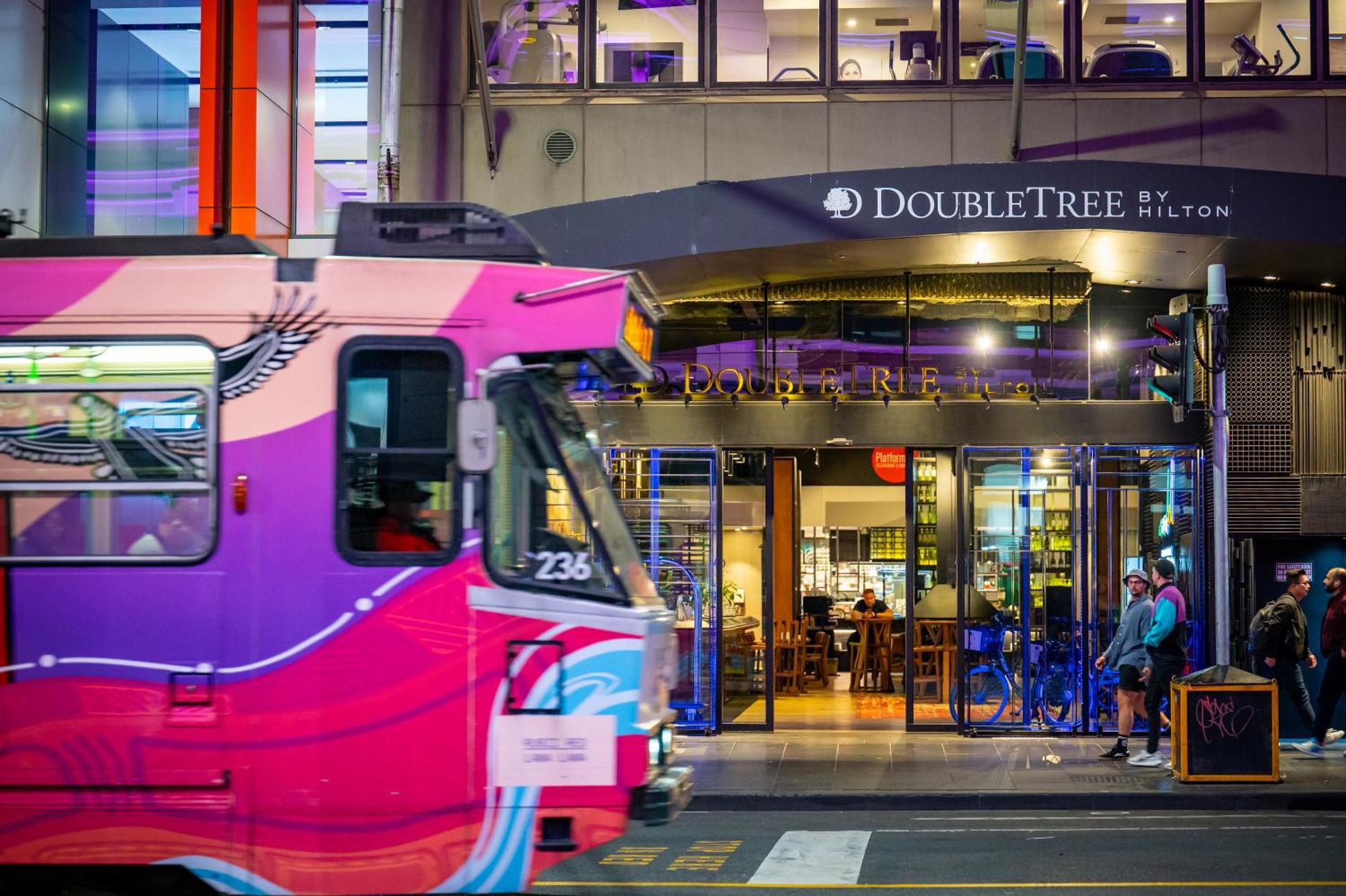 Hotel Doubletree By Hilton Melburne Exterior foto